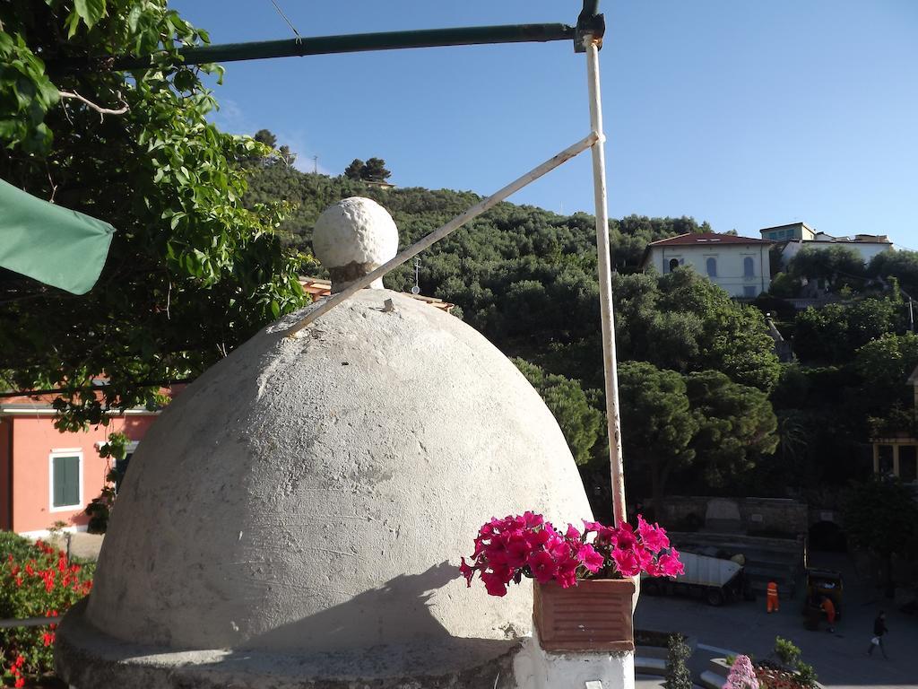 New Hotel Genio Porto Venere Exterior photo