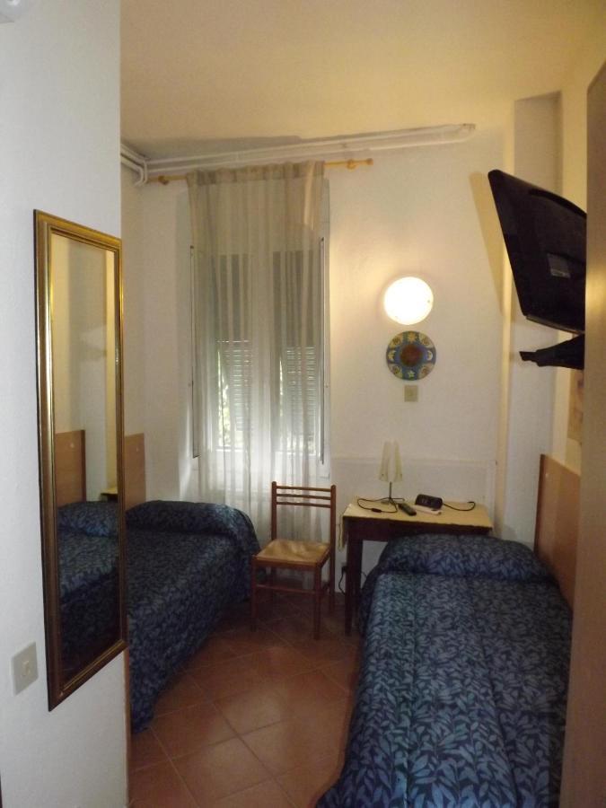 New Hotel Genio Porto Venere Exterior photo
